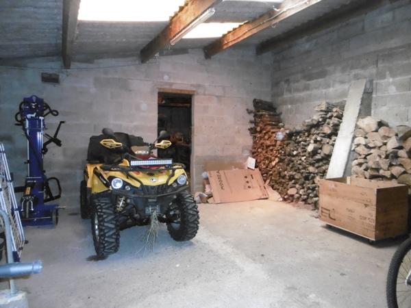 maison 106 m2 restaurée 4 ch 2 garages (62 m2) jardin intérieur sans vis à vis