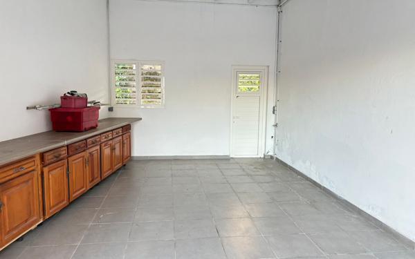 Maison à vendre    4 pièces •  Trois-Rivières