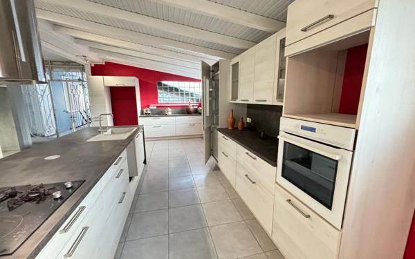 Maison à vendre    4 pièces •  Trois-Rivières