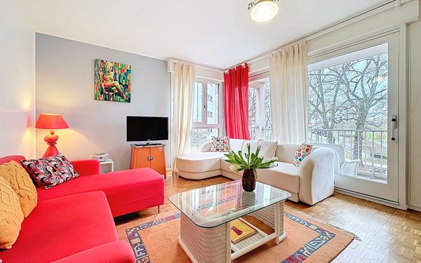 Appartement à vendre    3 pièces • 69,77 m2 Saint-Julien-en-Genevois