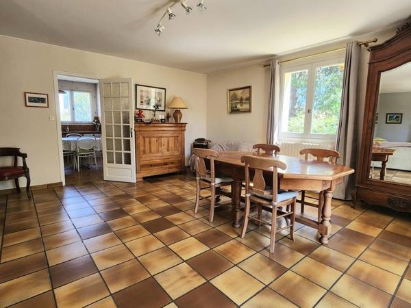 Maison 400 140 € Vertou 6 p 125 m² DPE D