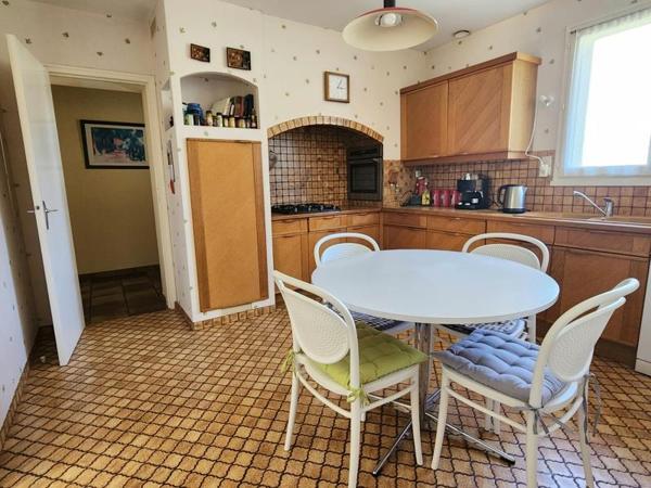Maison 400 140 € Vertou 6 p 125 m² DPE D