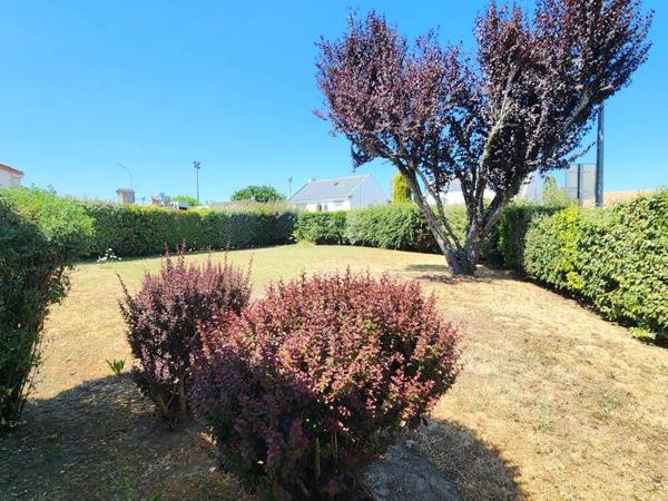 Maison 400 140 € Vertou 6 p 125 m² DPE D