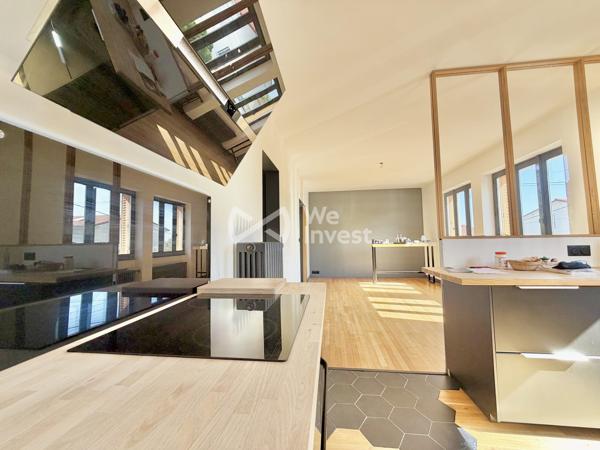 Villa de type 4 rénovée de 110 m² habitables, sur sous-sol complet à deux pas du centre ville.