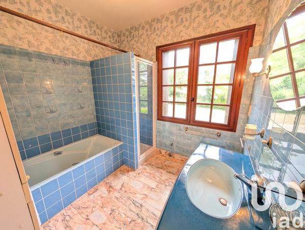 Maison 9 pièces de 191 m² à Chauvigny (86300)