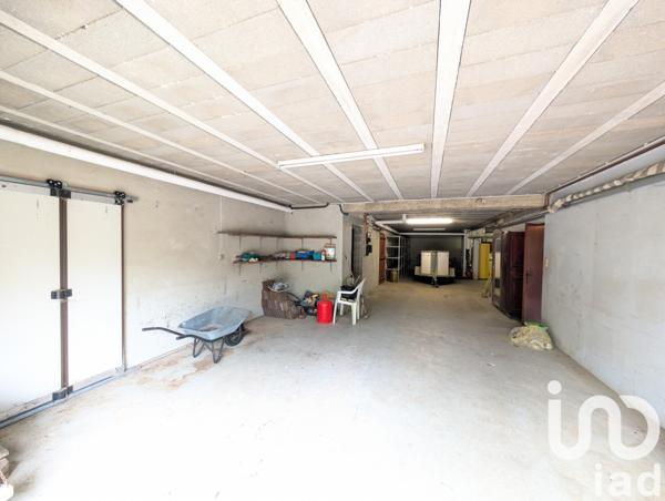 Maison 9 pièces de 191 m² à Chauvigny (86300)