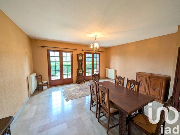 Maison 9 pièces de 191 m² à Chauvigny (86300)