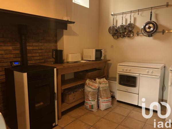 Maison 3 pièces de 35 m² à Nanteuil-en-Vallée (16700)