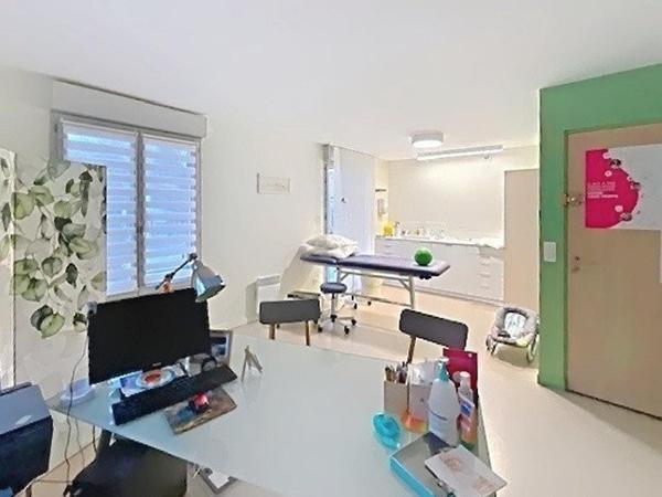 Rare cabinet médical pour deux praticiens ou investisseur