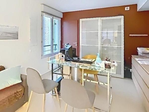 Rare cabinet médical pour deux praticiens ou investisseur