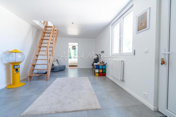 Maison familiale sur grand terrain de 2000m2