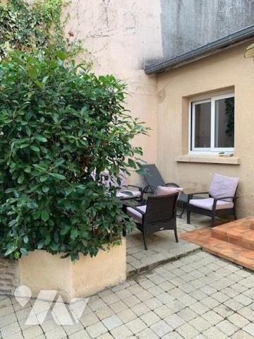 Saint-quentin - Proche centre ville - 3ch - cour fleurie et parking