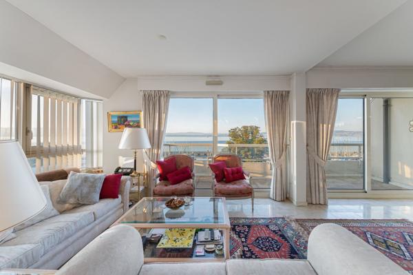 Vente Appartement de luxe Évian-les-Bains 4 Pièces 120 m²
