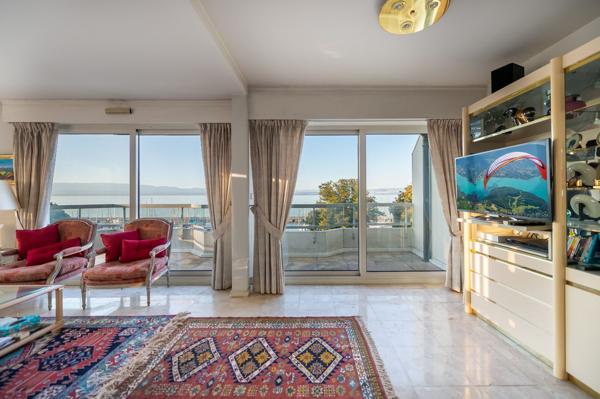 Vente Appartement de luxe Évian-les-Bains 4 Pièces 120 m²