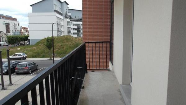 Appartement à louer 1 pièce 24.6m² Lucé (28110)
