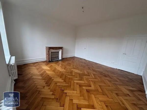 Location maison 4 pièces de 266.99m²