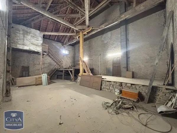 Location maison 4 pièces de 266.99m²