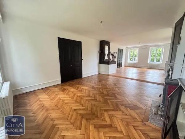 Location maison 4 pièces de 266.99m²