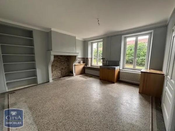 Location maison 4 pièces de 266.99m²