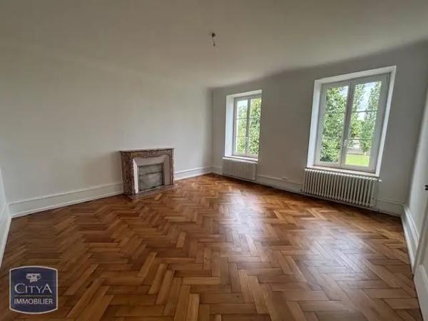 Location maison 4 pièces de 266.99m²
