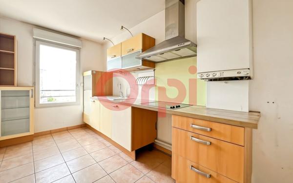 Appartement à vendre    3 pièces • 73,50 m2 Lyon 8