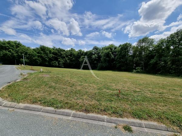 Terrain commune ECOYEUX