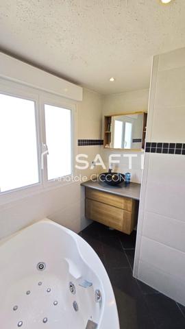 Maison rénovée avec jardin - sans vis-à-vis.