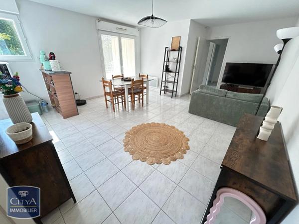 Appartement à vendre 63 pièces 65m² Saint-Michel (16470)
