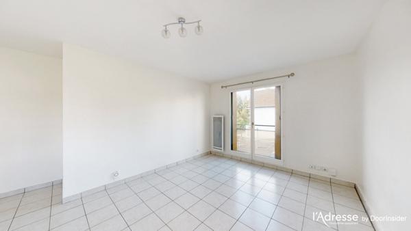 Appartement LONGJUMEAU 1 pièce 32.34m²
