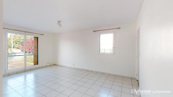 Appartement LONGJUMEAU 1 pièce 32.34m²