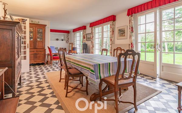 Maison à vendre    6 pièces •  Carnac