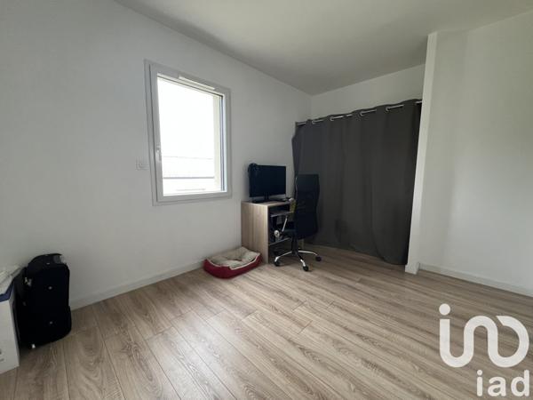 Maison à vendre 5 pièces 92 m² Saint-Maxire