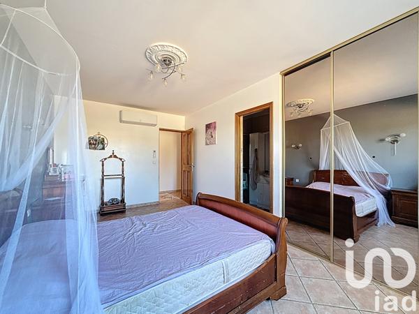 Maison à vendre 4 pièces 197 m² Saint-Victoret