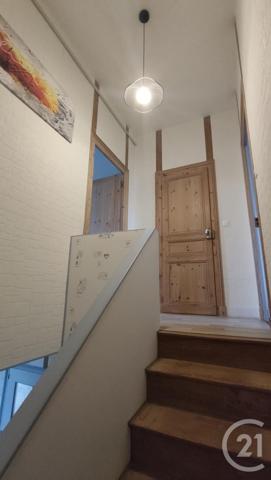 Maison à vendre  4 pièces - 81,18 m2 SAINTES - 17