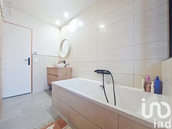 Maison à vendre 4 pièces 106 m² Loyettes