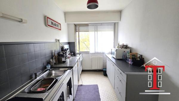 BD ROI RENÉ - APPARTEMENT T2