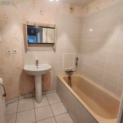 Appartement à vendre à La-Ferté-Bernard dans la Sarthe (72400), ref : 72085-2229