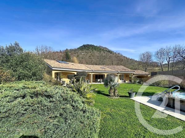 Maison à vendre  6 pièces - 157 m2 SEGURA - 09