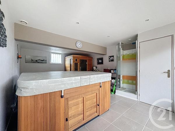 Maison à vendre  6 pièces - 157 m2 SEGURA - 09