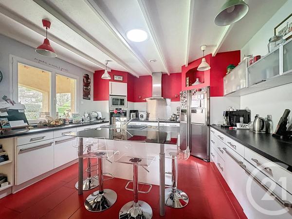 Maison à vendre  6 pièces - 157 m2 SEGURA - 09