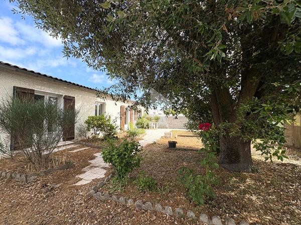 MAISON DE PLAIN PIED 3 CHAMBRES  GARAGE JARDIN