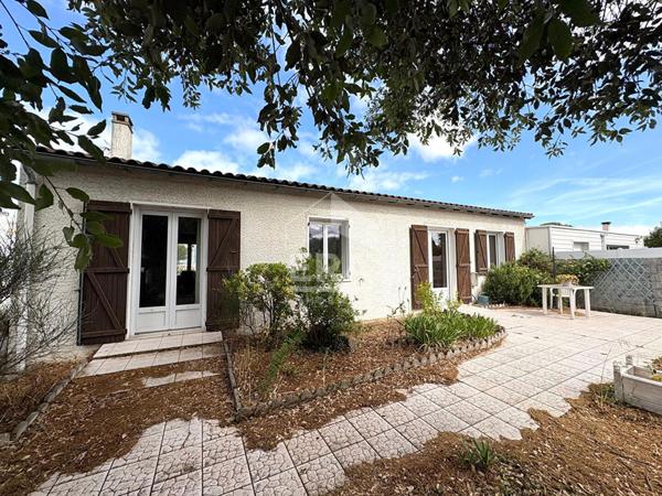 MAISON DE PLAIN PIED 3 CHAMBRES  GARAGE JARDIN