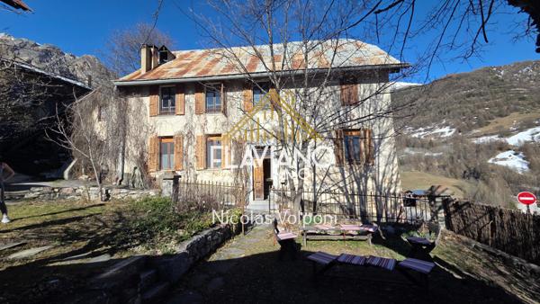 Saint-Paul-sur-Ubaye (04530) Appartement 130 m2