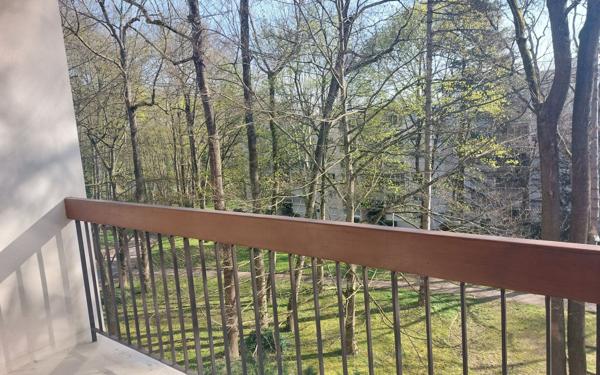 Appartement à louer    4 pièces •  Évry