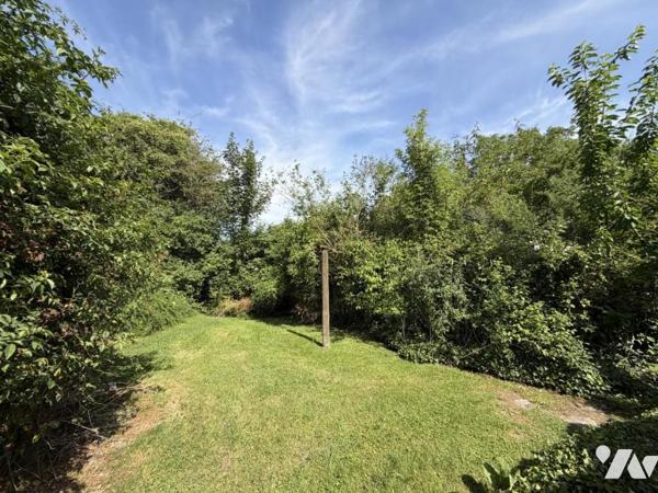 CORBIE - EXCLUSIVITE - LONGERE EN BRIQUES A RENOVER - MAGNIFIQUE JARDIN DE 4200 m² - ACCES RIVIERE