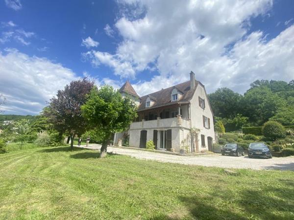 Maison à vendre |  Saint-Céré |  8 pièces | 285 m²