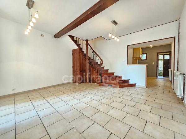 Maison à vendre 4 pièces de 80 m² PANISSIERES (42)