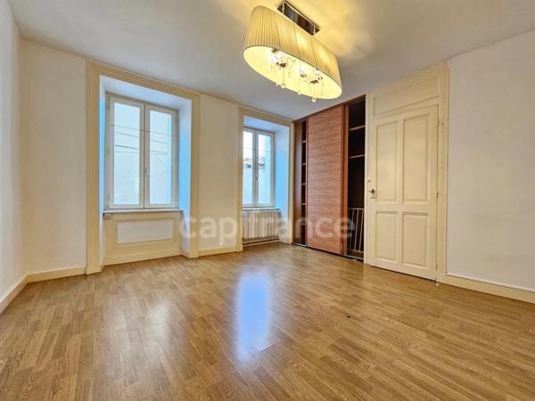 Maison à vendre 4 pièces de 80 m² PANISSIERES (42)