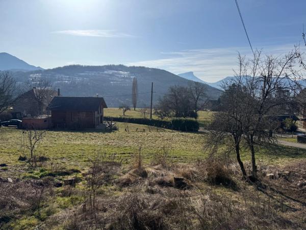 Terrain à vendre SAINT JEAN D'ARVEY (73) avec PC accordé -