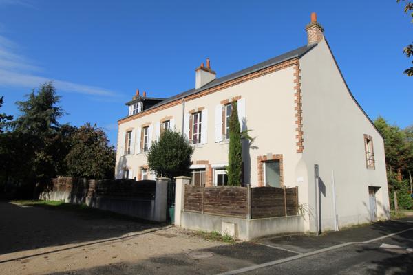 Maison 8 pièces 217 m2